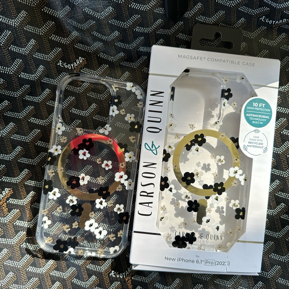 CARSON & QUINN IPHONE 15 CASE